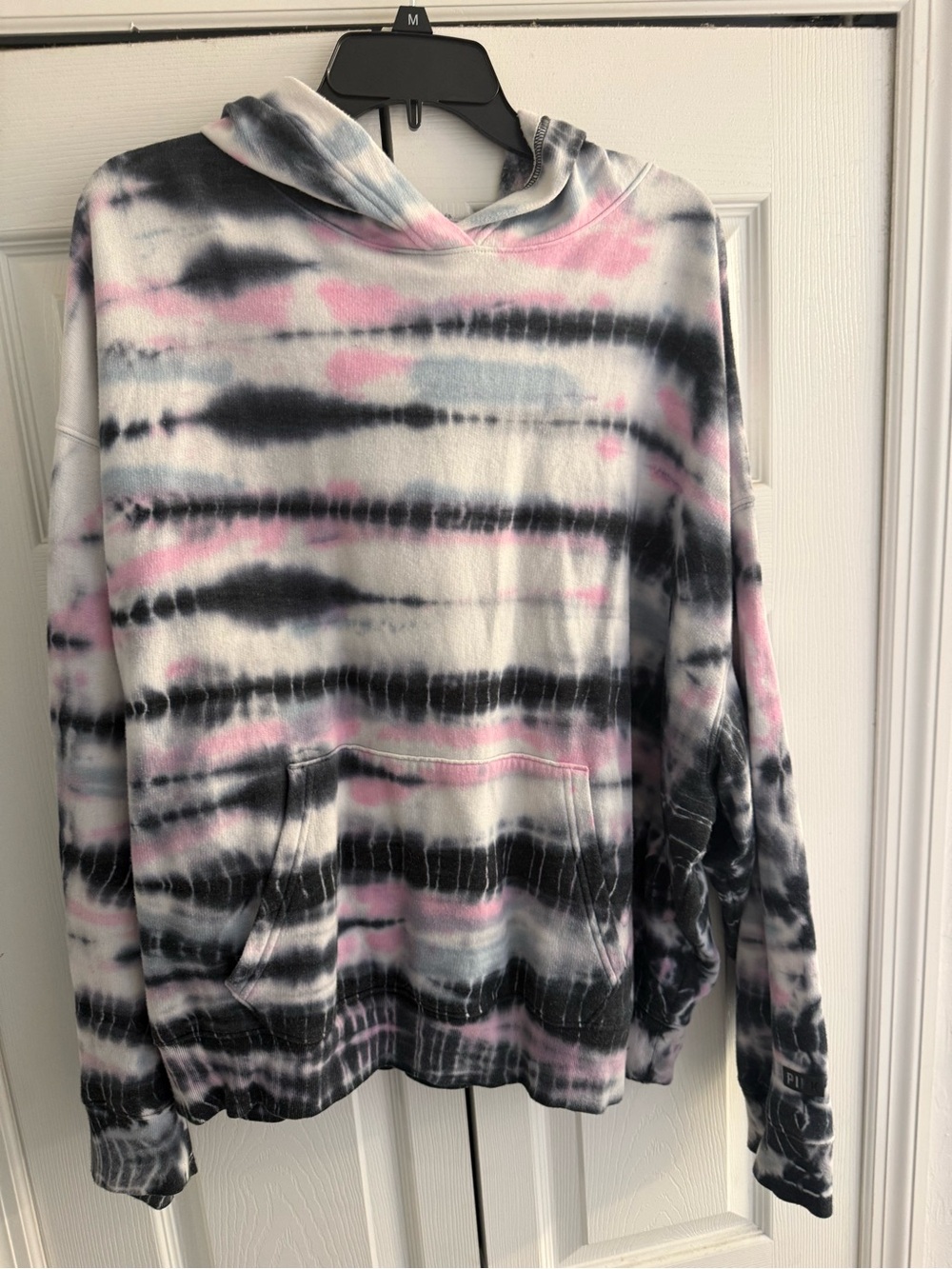 Large PINK Victoria's Secret Tie-Dye Crew Hoodie in Pink, Black & White